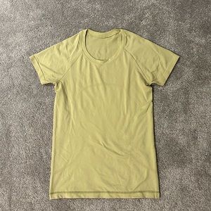 Lululemon Swiftly Tech